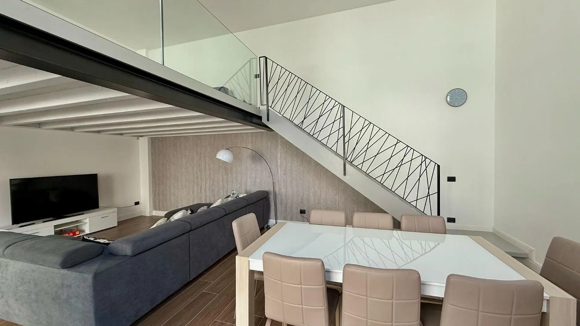 Apartment Apt. Virgo - Oasi Di Menaggio Italy